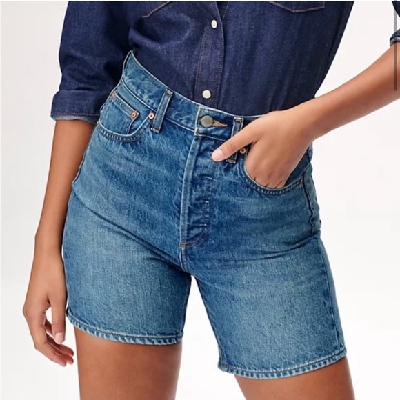 *SOLD* Denim Forum (Aritzia) The Joni Loose Shorts - Picture 10 of 11